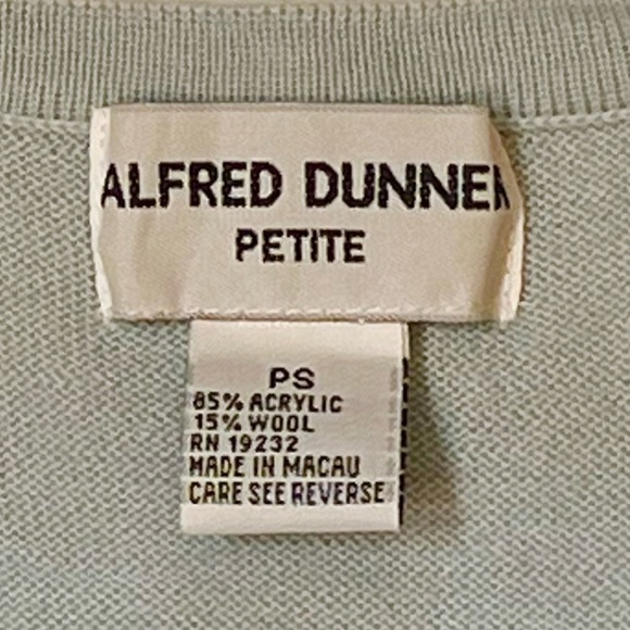 Alfred Dunner Petite Cardigan Embellished‎ Silvery Blue Sz PS EUC - Picture 8 of 10